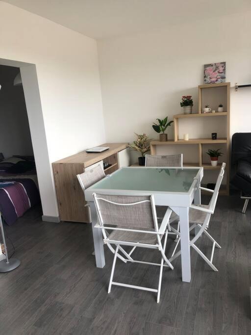 Carnon Plage : Bel Appartement Bien Citue Mauguio Buitenkant foto